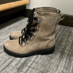 Sorel Boots